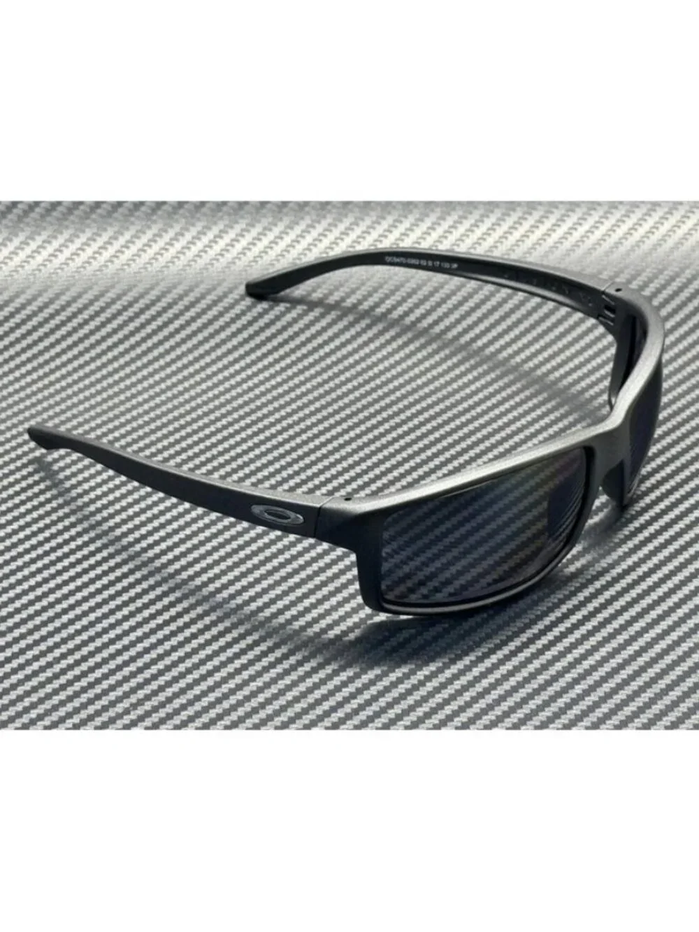 New Oakley Men Matte Steel Sunglasses 62-17-133